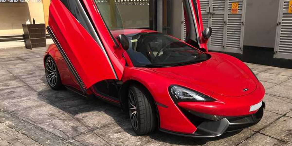 5 reasons why you must rent McLaren in Dubai