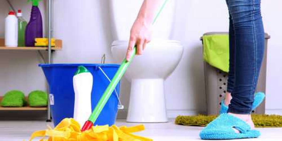 How To Clean Your Bathroom Properly