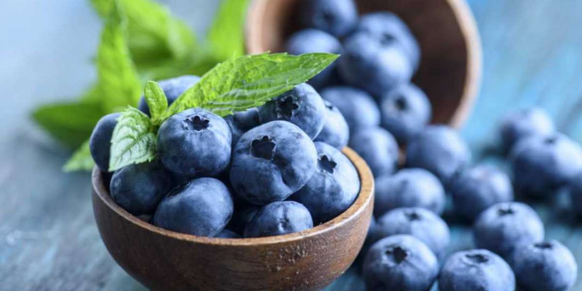 Here are the scientifically-proven blueberry health benefits.
